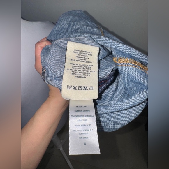 Alice + Olivia Julietta Denim Midi-Dress/Size 6 - Picture 10 of 12